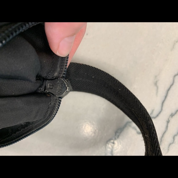 Prada Tessuto Mini Re-Edition 2000 Nylon Bag w/ authentic ID card verification - Picture 8 of 16